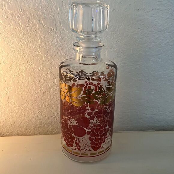 Decanter Vintage Gold and Purple Fruit Pattern Mint Condition France - Picture 3 of 9